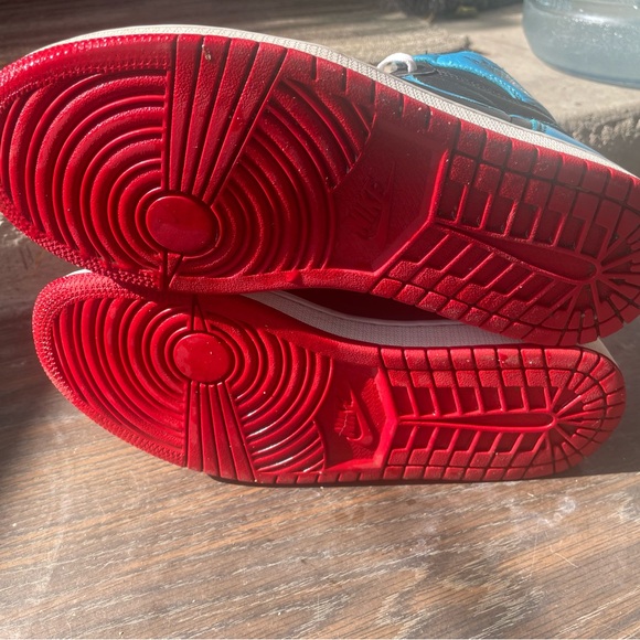 Nike Air Jordan 1 Retro High OG Black/Red/Blue - Picture 3 of 6